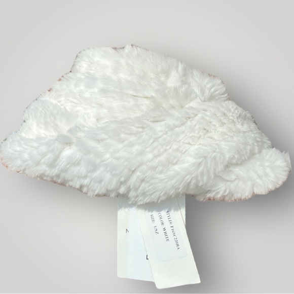 Adrienne Landau Rabbit Fur Snood Scarf 🐇 - Picture 6 of 7